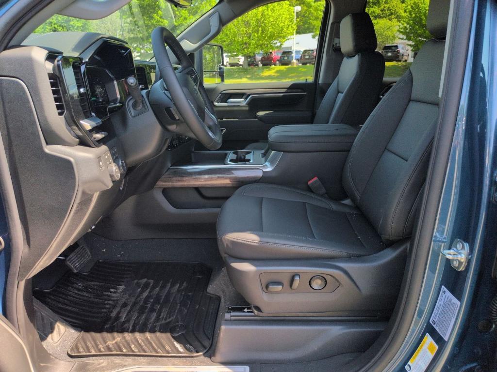 new 2026 Chevrolet Silverado 2500 car, priced at $85,955