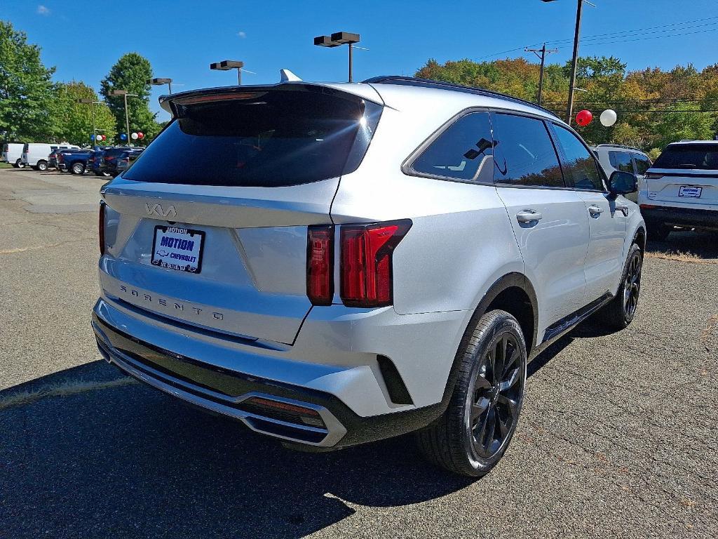used 2022 Kia Sorento car, priced at $24,819