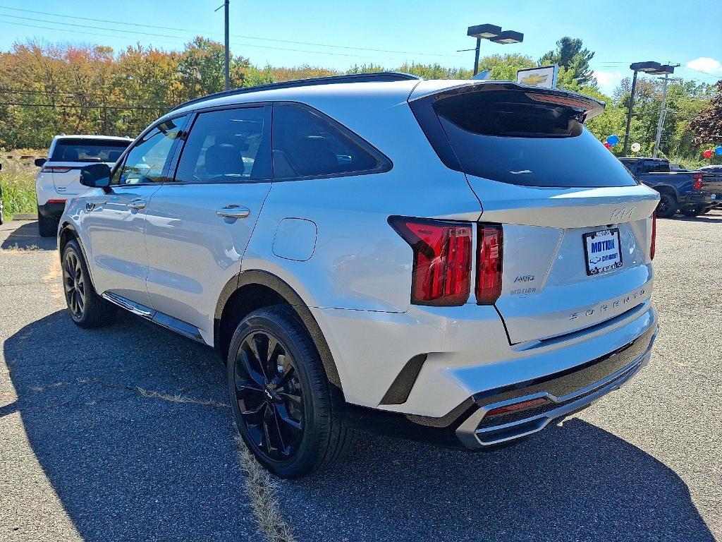 used 2022 Kia Sorento car, priced at $24,819