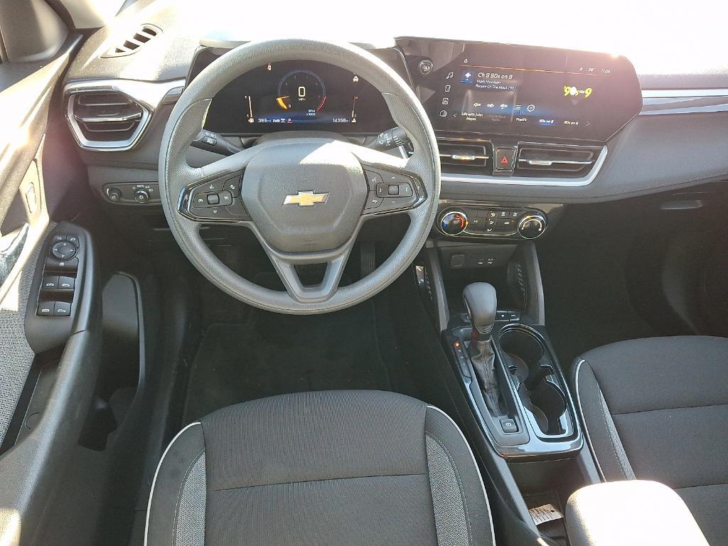 used 2025 Chevrolet TrailBlazer car, priced at $23,999