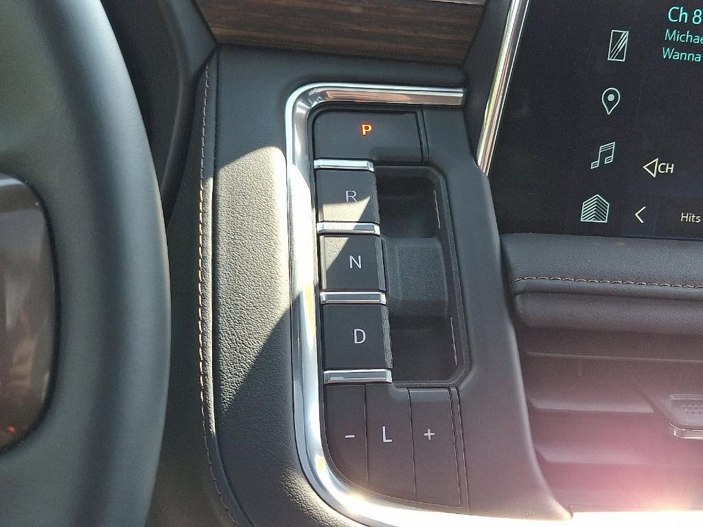 used 2024 Chevrolet Tahoe car, priced at $73,999