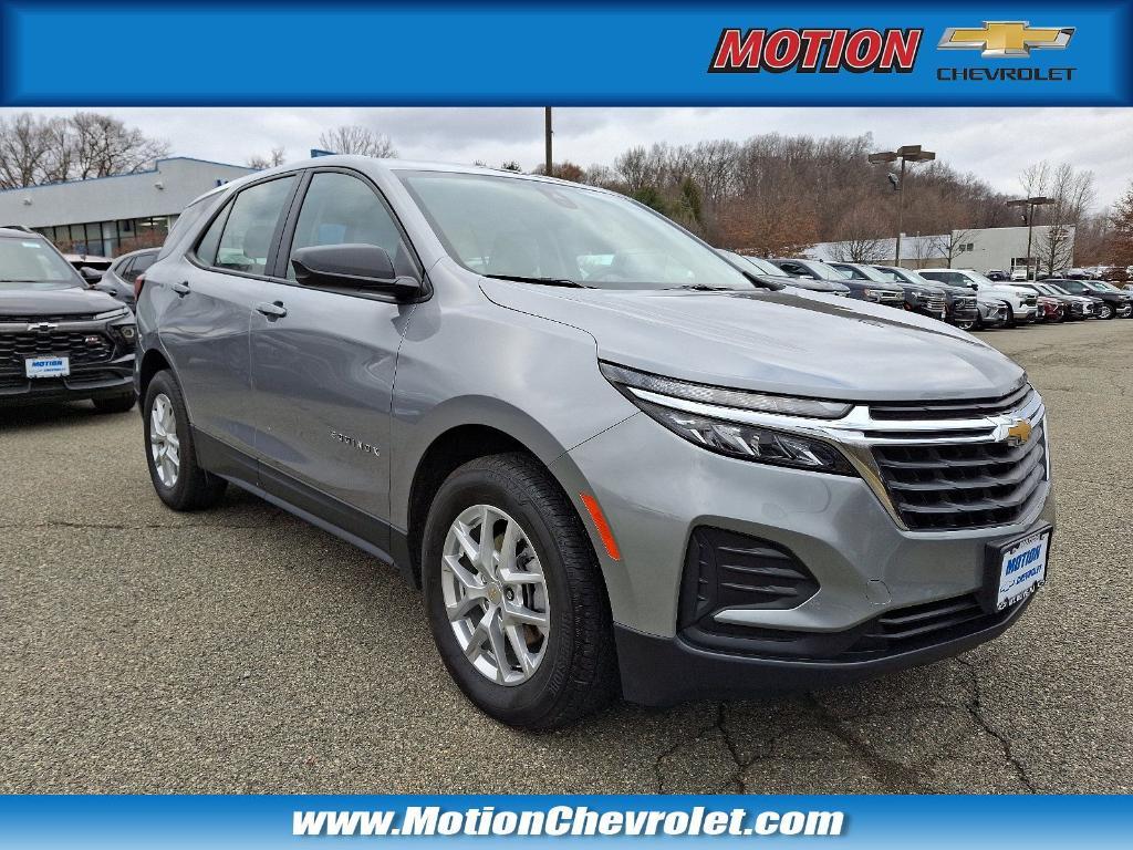 used 2024 Chevrolet Equinox car, priced at $23,903