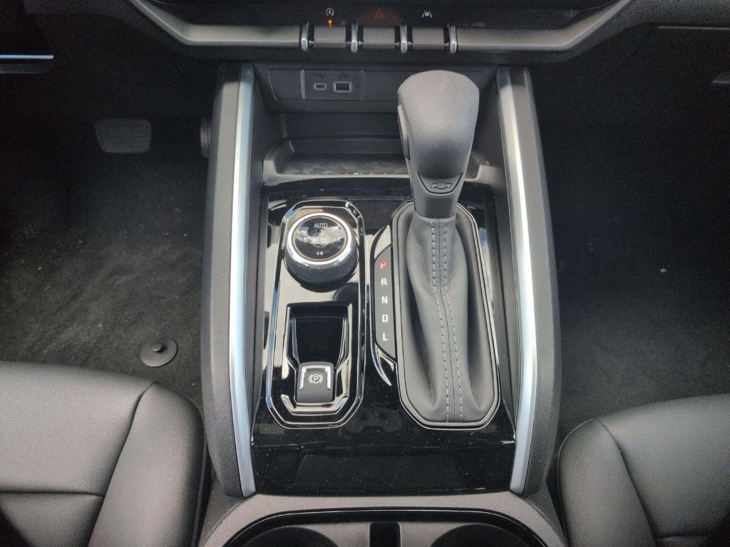 new 2026 Chevrolet Colorado car, priced at $45,020