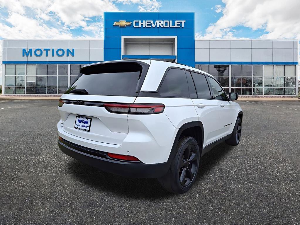 used 2023 Jeep Grand Cherokee car, priced at $28,999