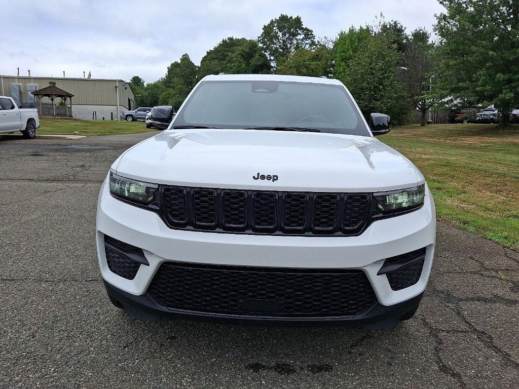 used 2023 Jeep Grand Cherokee car, priced at $30,243