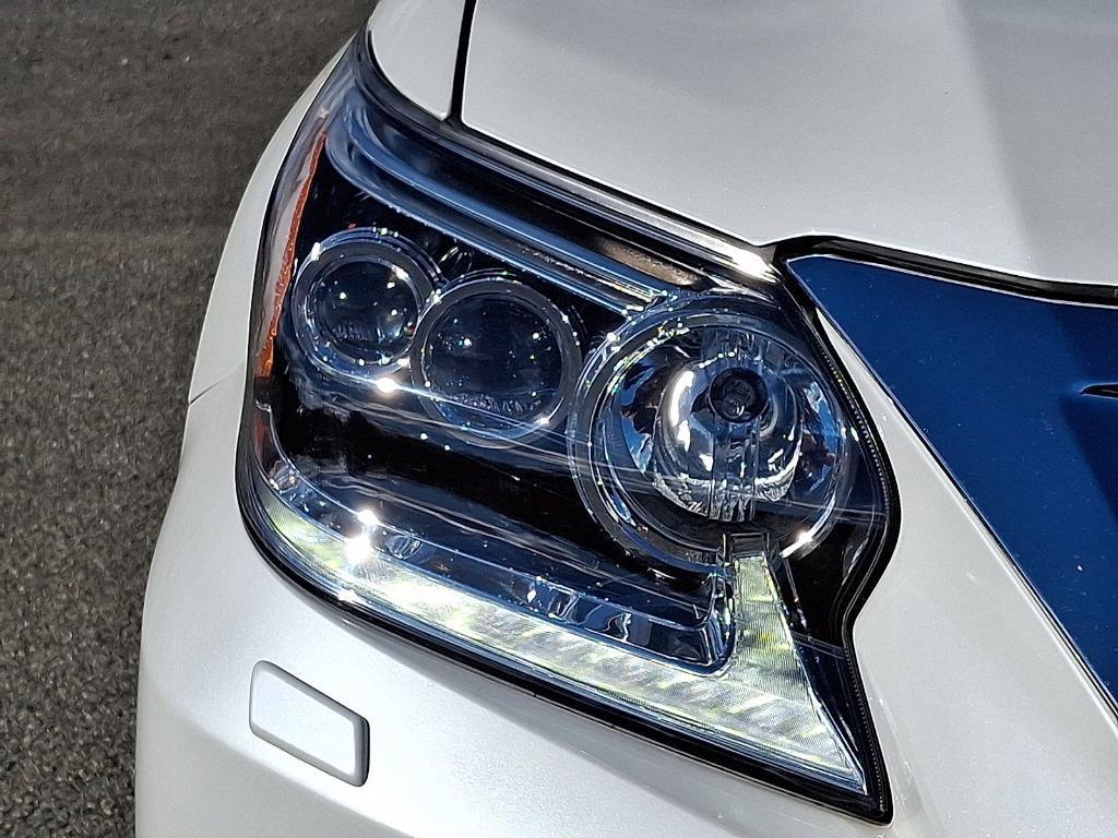 used 2017 Lexus GX 460 car, priced at $26,855