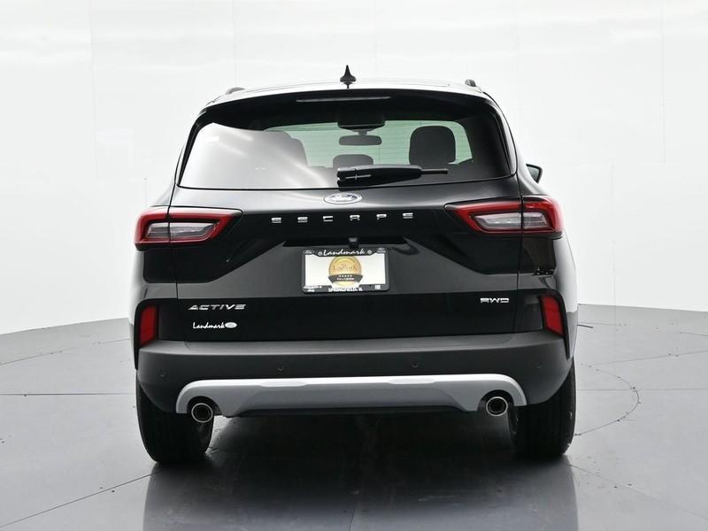 new 2026 Ford Escape car, priced at $32,020