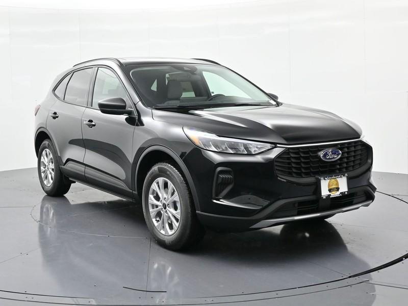 new 2026 Ford Escape car, priced at $32,020