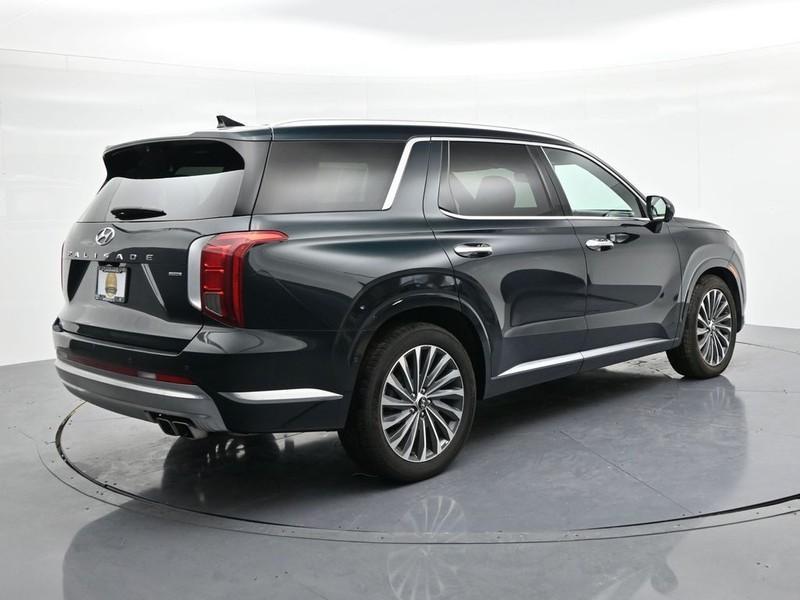 used 2024 Hyundai Palisade car, priced at $37,250