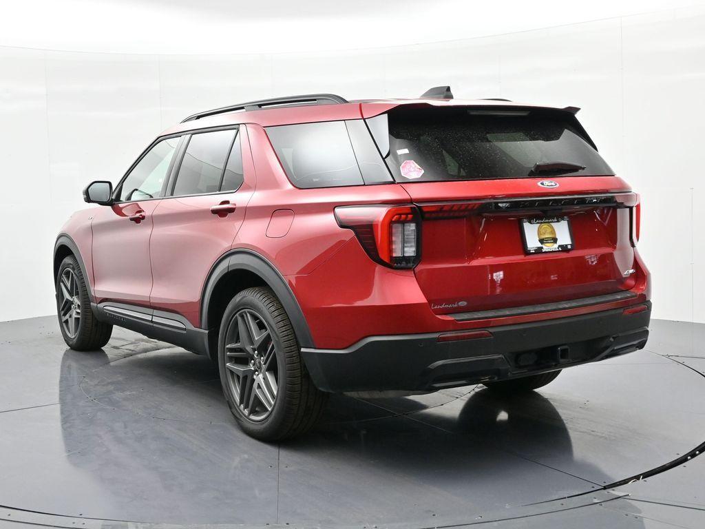 new 2025 Ford Explorer car, priced at $47,090