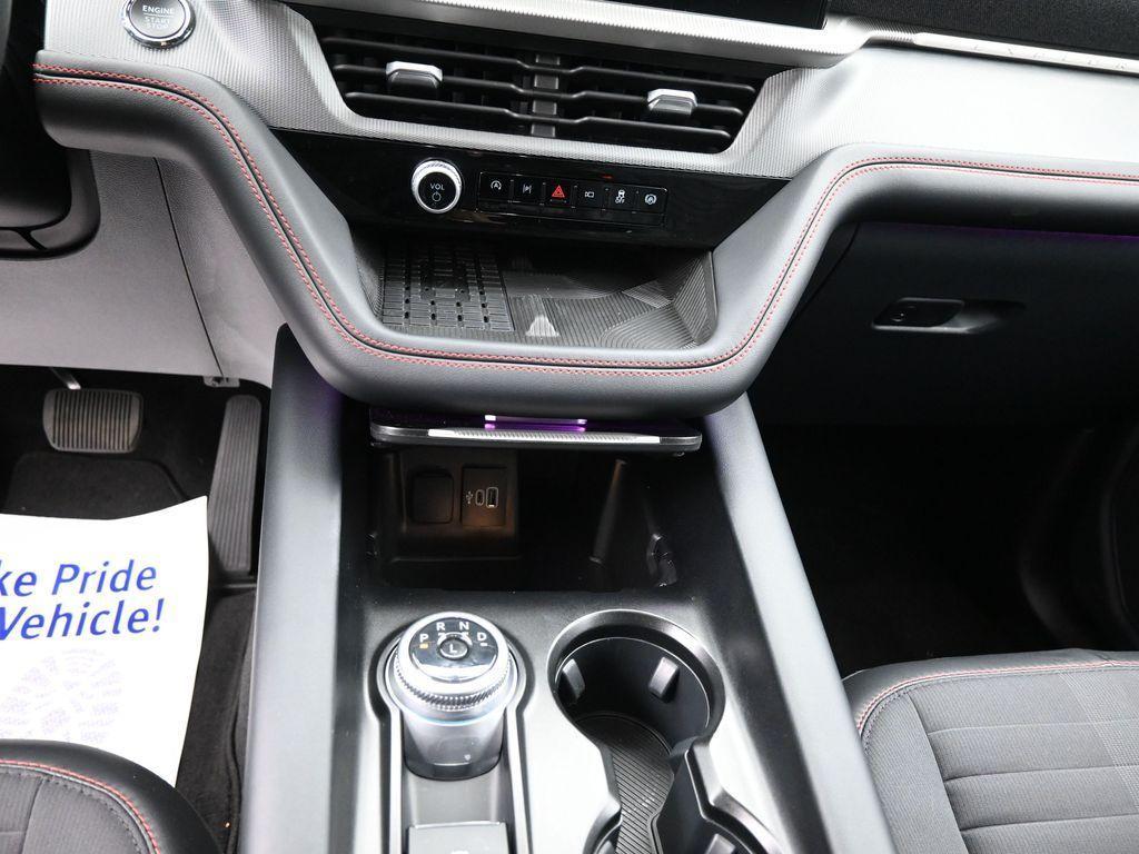 new 2025 Ford Explorer car, priced at $47,090