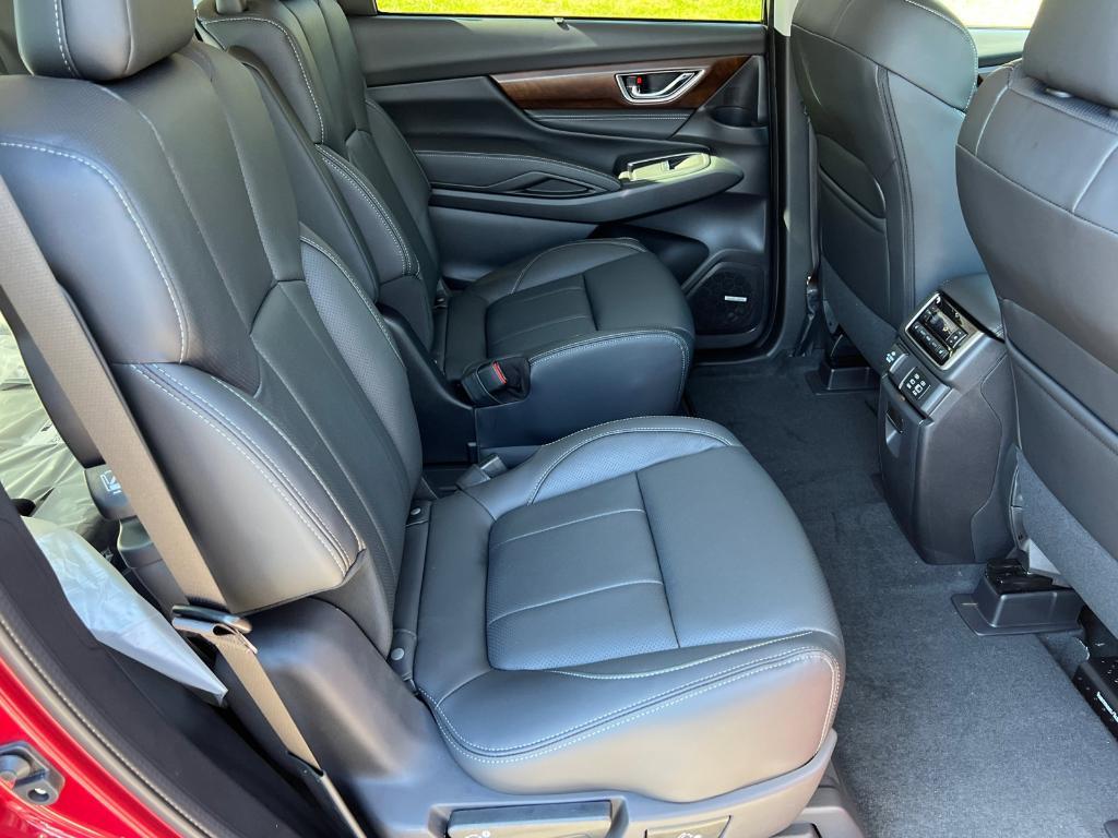 new 2025 Subaru Ascent car, priced at $49,417