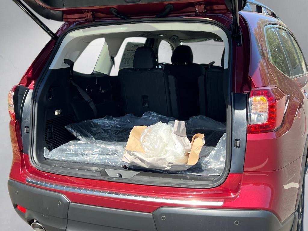 new 2025 Subaru Ascent car, priced at $49,417