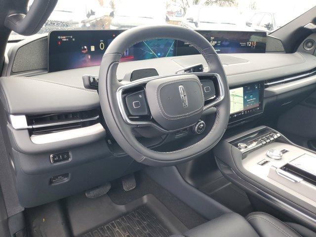 new 2025 Lincoln Navigator car, priced at $94,312