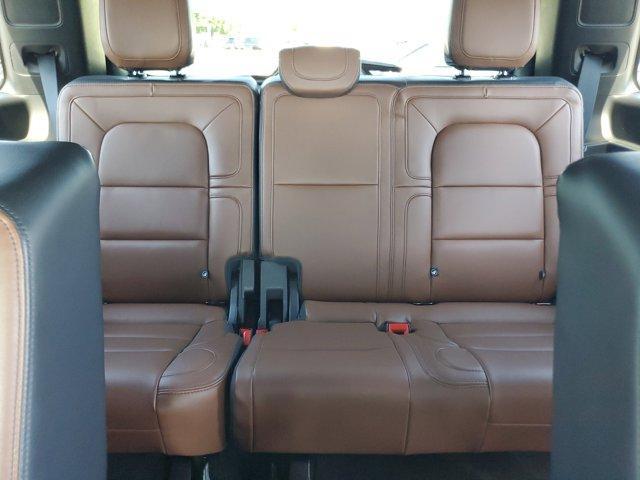 used 2022 Lincoln Navigator car, priced at $58,995