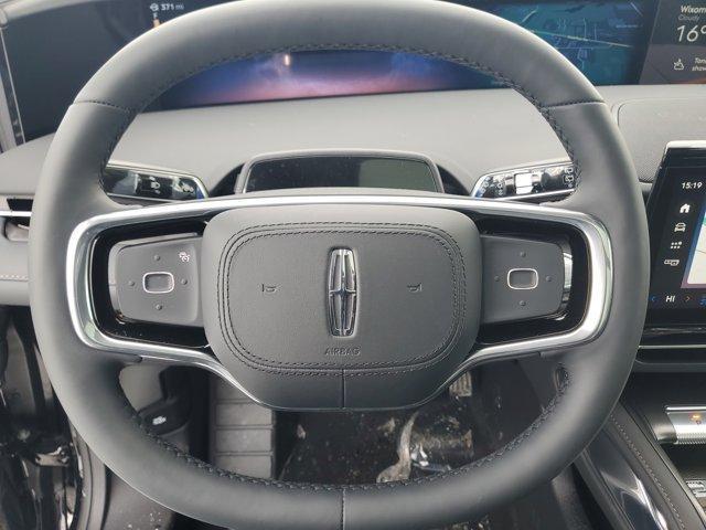 new 2026 Lincoln Nautilus car, priced at $60,111