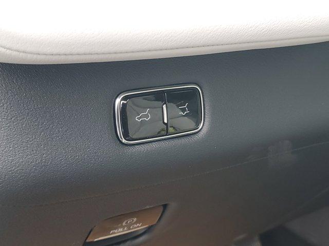 new 2026 Lincoln Navigator L car, priced at $119,626