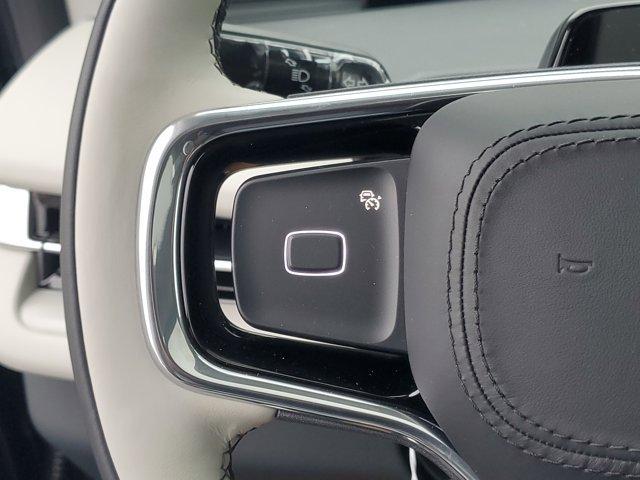 new 2025 Lincoln Navigator car, priced at $91,847