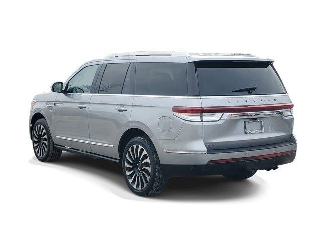 used 2022 Lincoln Navigator car, priced at $57,995