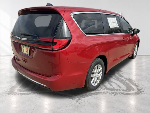 new 2026 Chrysler Pacifica car, priced at $37,352