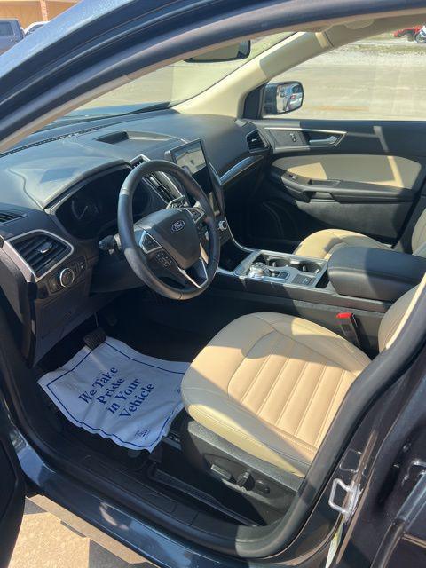 used 2022 Ford Edge car, priced at $25,500