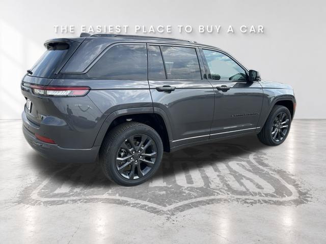 new 2026 Jeep Grand Cherokee car, priced at $43,283