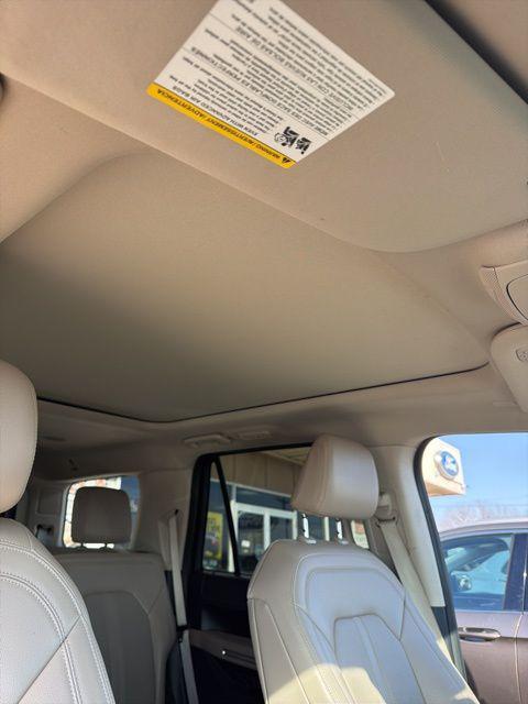 used 2024 Ford Expedition car, priced at $50,500