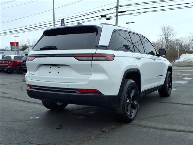 used 2023 Jeep Grand Cherokee car, priced at $26,432