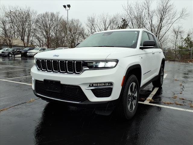 used 2024 Jeep Grand Cherokee car, priced at $32,606