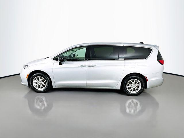 used 2024 Chrysler Pacifica car, priced at $24,745