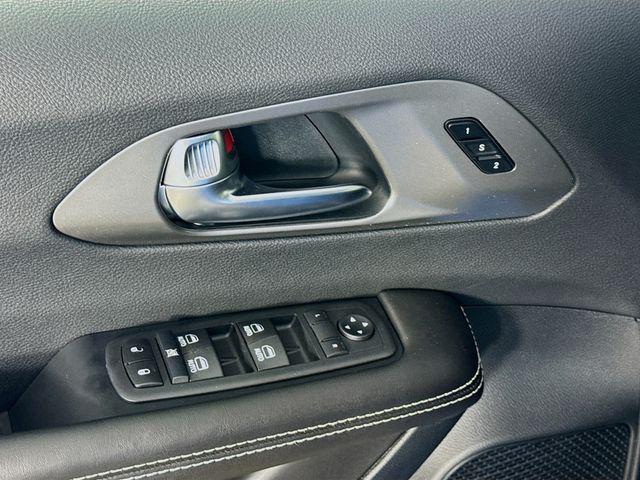 new 2026 Chrysler Pacifica car, priced at $42,663