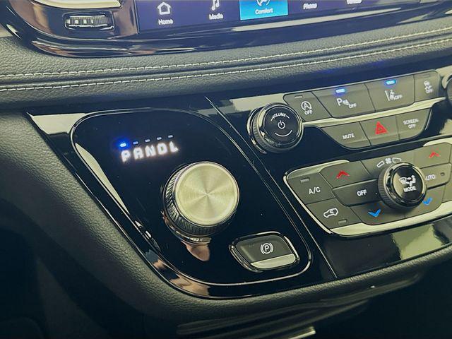 new 2026 Chrysler Pacifica car, priced at $42,663