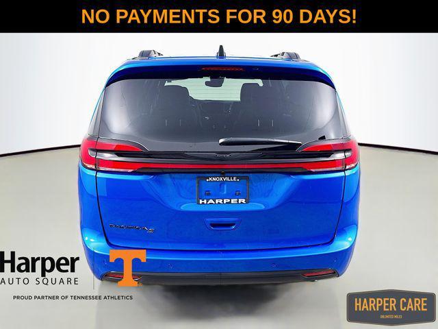 new 2026 Chrysler Pacifica car, priced at $42,663