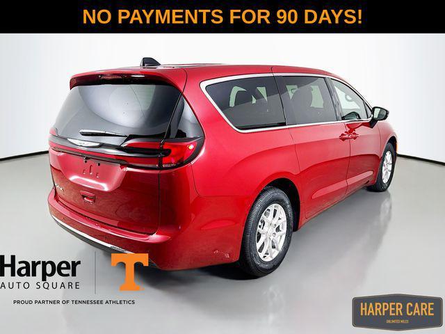new 2026 Chrysler Pacifica car, priced at $40,157