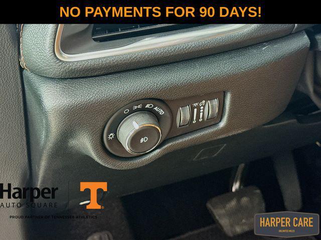 new 2026 Chrysler Pacifica car, priced at $49,352