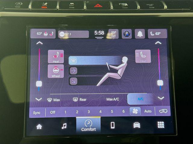 new 2025 Jeep Grand Cherokee car, priced at $42,520