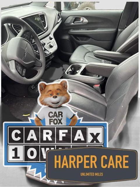 used 2023 Chrysler Pacifica Hybrid car, priced at $30,600