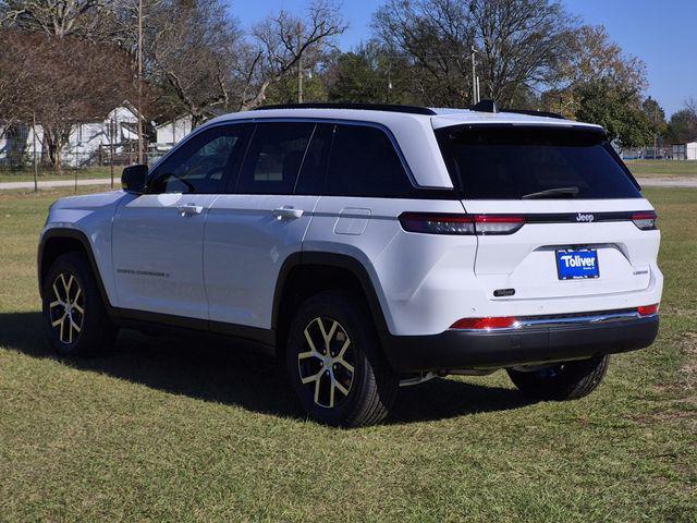 new 2025 Jeep Grand Cherokee car, priced at $38,489