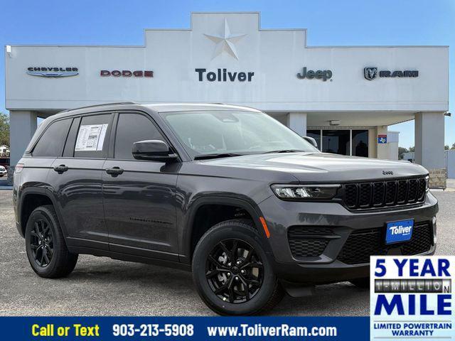 new 2025 Jeep Grand Cherokee car, priced at $41,722