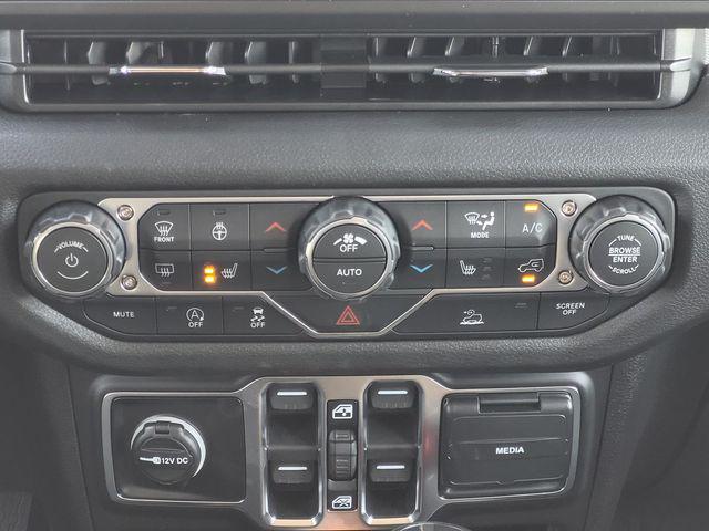 new 2026 Jeep Wrangler car, priced at $47,232