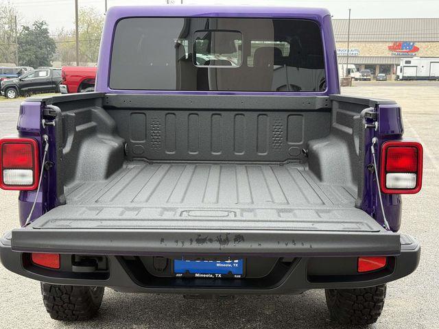 new 2026 Jeep Gladiator car, priced at $48,678