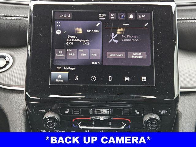 new 2025 Jeep Grand Cherokee car, priced at $37,750