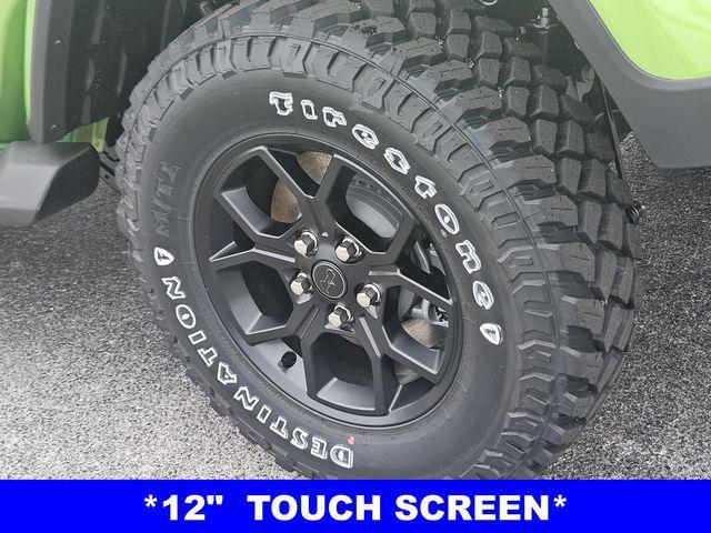 new 2025 Jeep Gladiator car, priced at $44,124