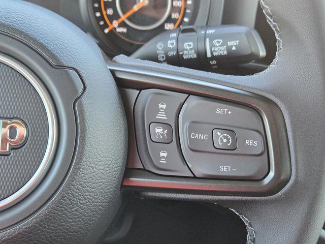 new 2025 Jeep Wrangler car, priced at $44,564