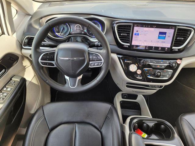 used 2024 Chrysler Pacifica car, priced at $24,500