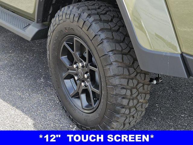 new 2025 Jeep Gladiator car, priced at $44,124