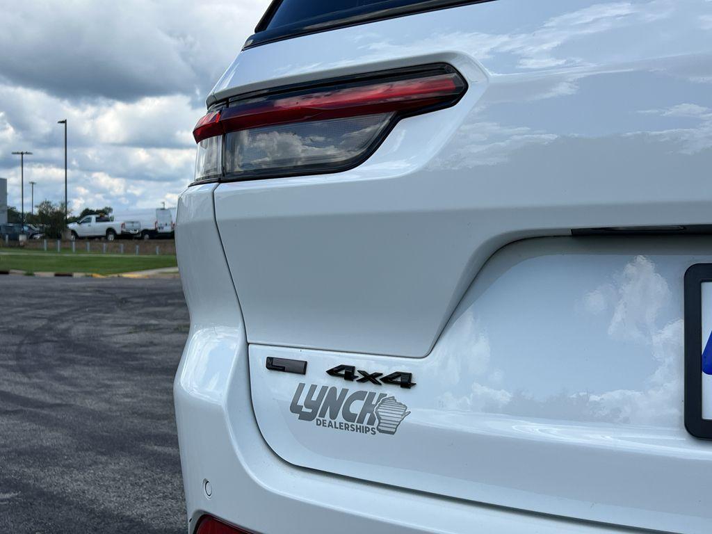 used 2023 Jeep Grand Cherokee L car, priced at $29,999