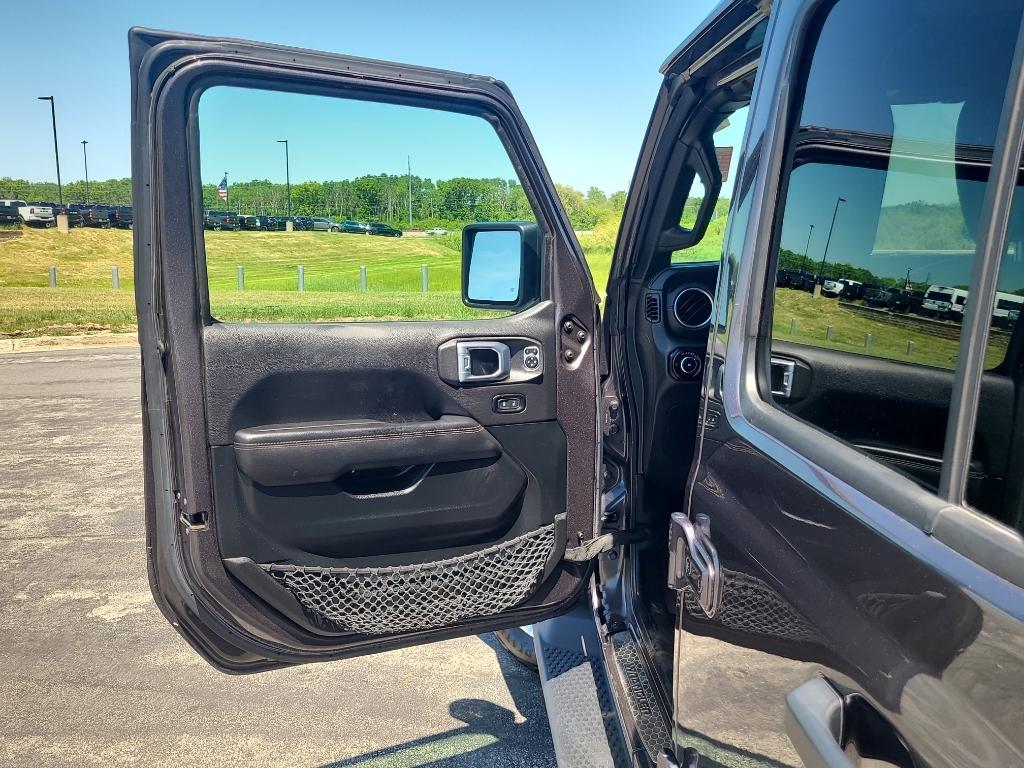 used 2021 Jeep Wrangler Unlimited car, priced at $29,995