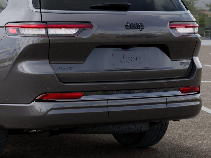 new 2026 Jeep Grand Cherokee L car, priced at $70,257