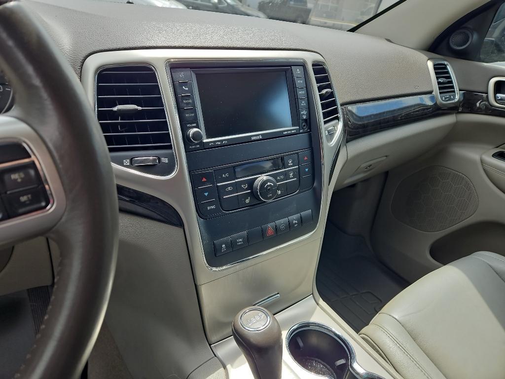 used 2011 Jeep Grand Cherokee car, priced at $10,995